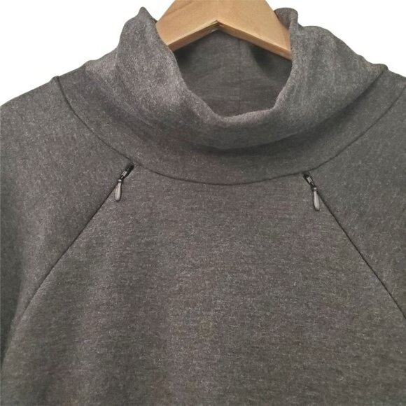 THYME | Pullover Sweater with unique zip details - Picture 3 of 10